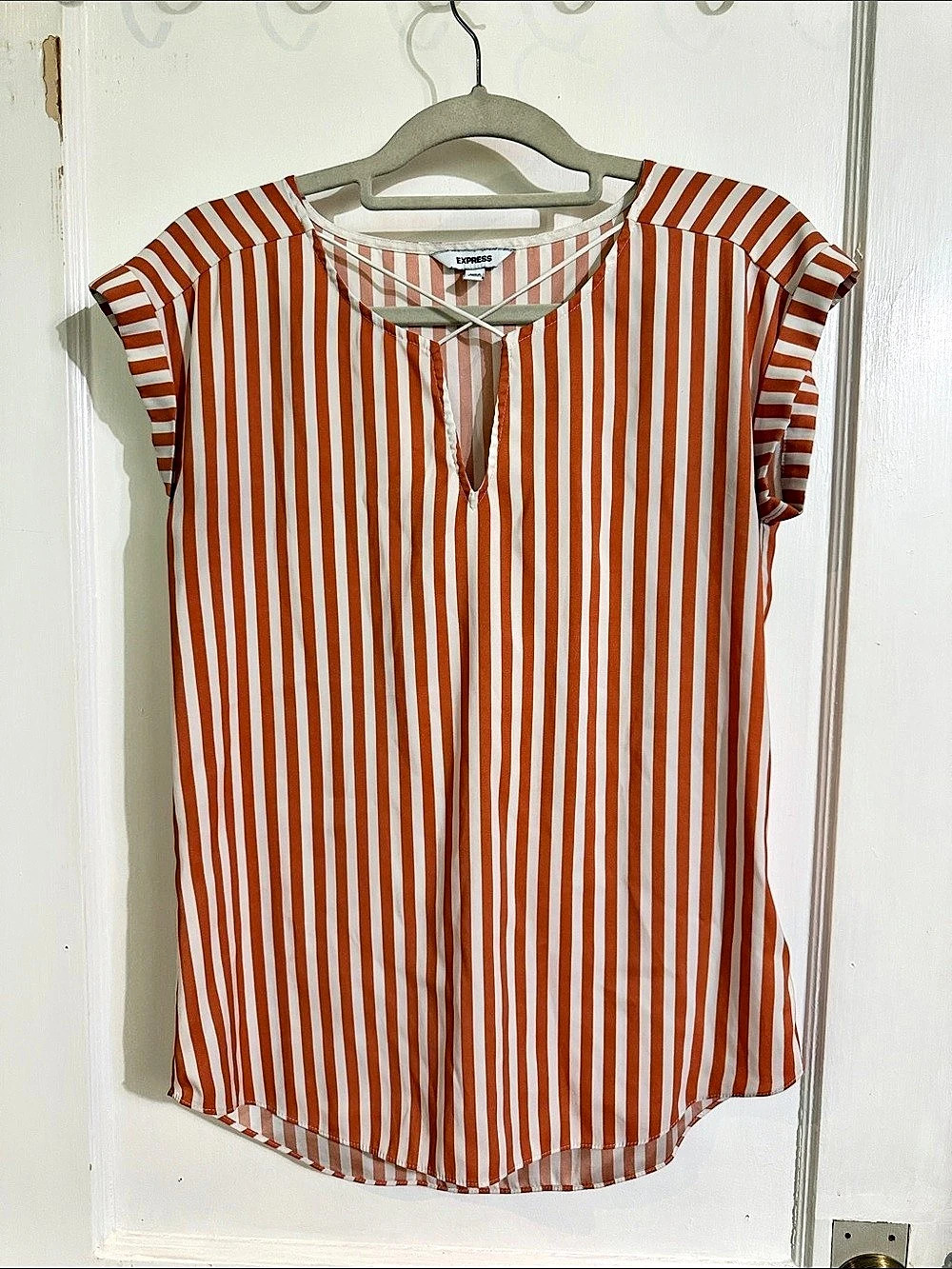 Express Striped Short Sleeve Blouse in Orange & White Size Small